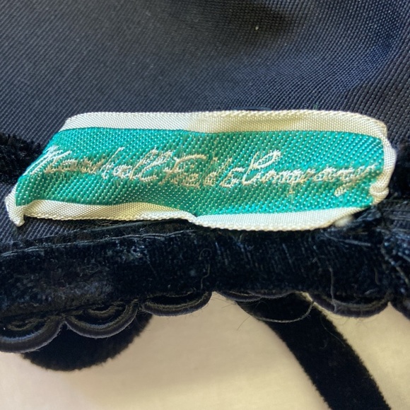 Vintage Marshall Field & Company Black‎ Velvet Church Hat